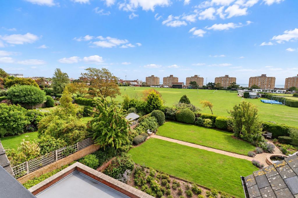 Property photo 3 of 11 A18Aac90-26Da-4d83-A5c0-3B4F16530d96.Png