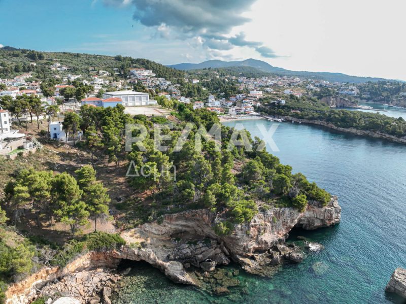 Property photo 3 of 50