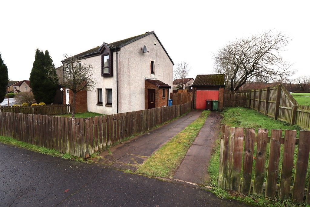 Property photo 2 of 23