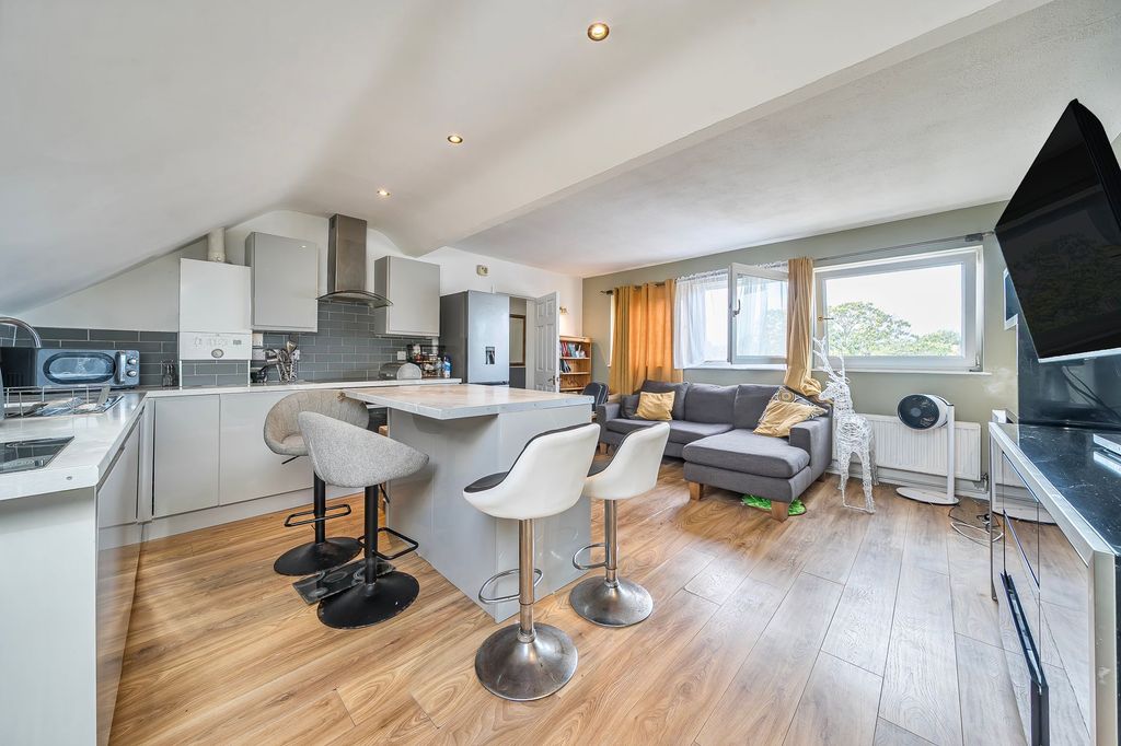 Property photo 3 of 10 Kitchen Area V2