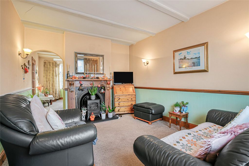 Property photo 3 of 23 Reception Room