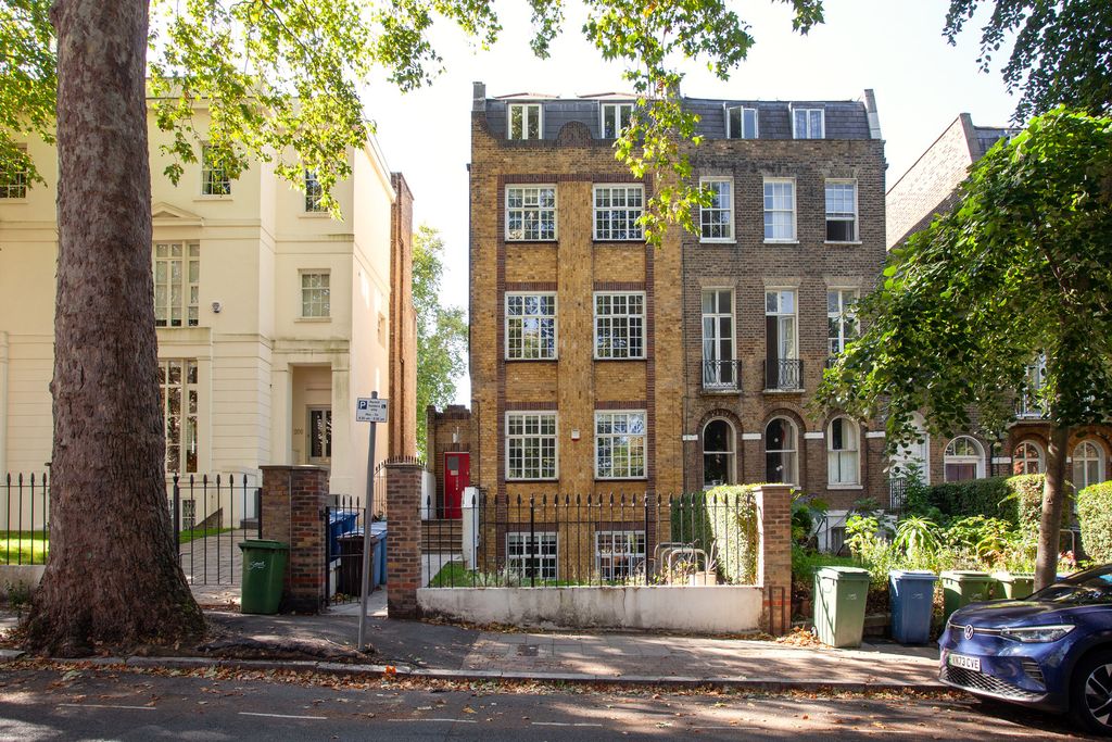 Property photo 2 of 20 312398 - A0Op600000Azozzma5_N4.Jpg