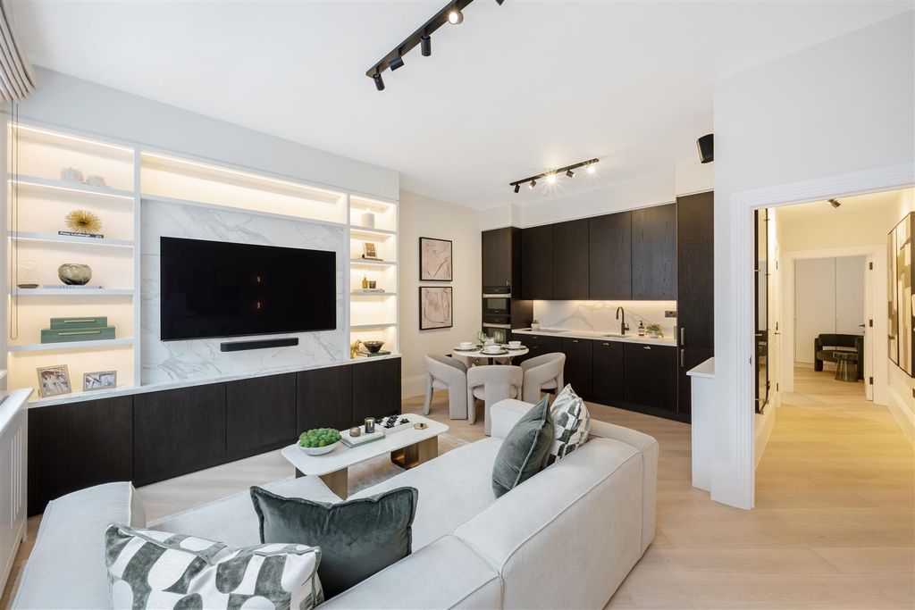 Property photo 1 of 14 Ff 87 Duke Street Hi-3.Jpg