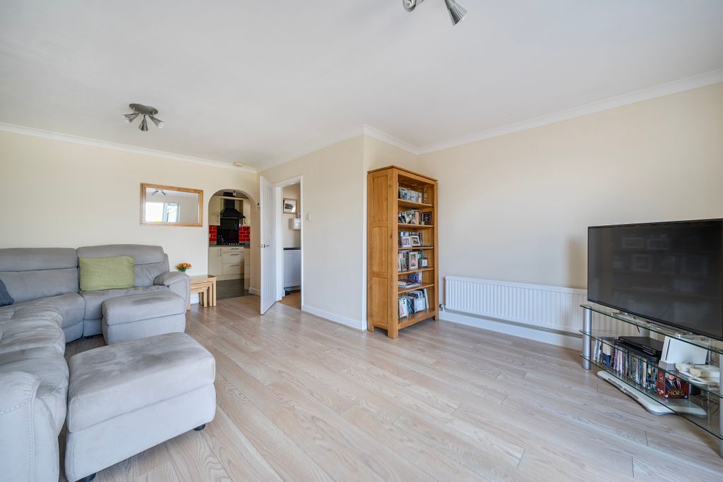 Property photo 1 of 23 130999915684Fe0F5676B7