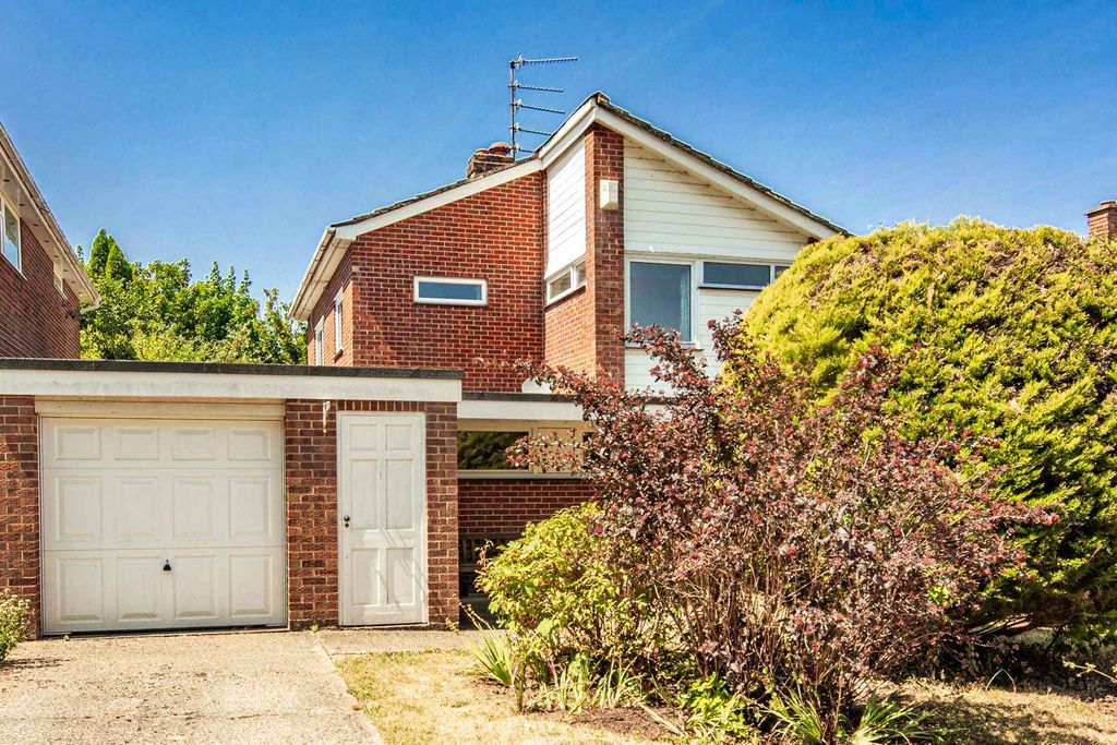 Property photo 1 of 22