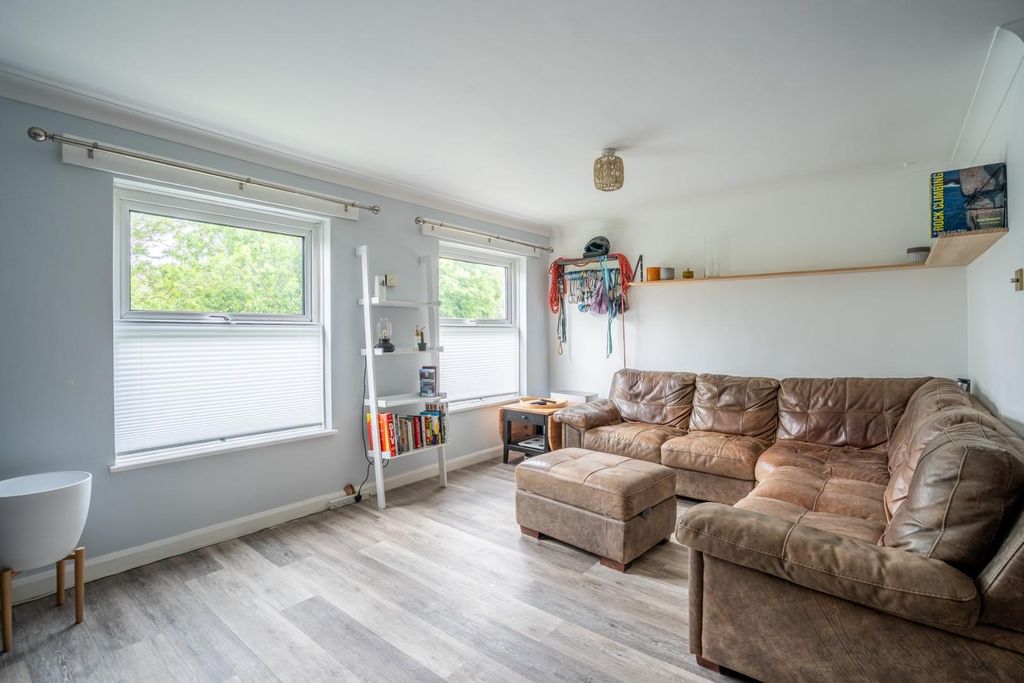 Property photo 2 of 12 Mh-4.Jpg