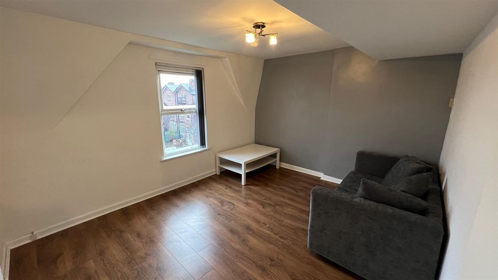 Property photo 2 of 15 Img-20250103-Wa0002.Jpg