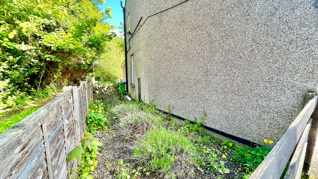 Property photo 3 of 10 Img_3340
