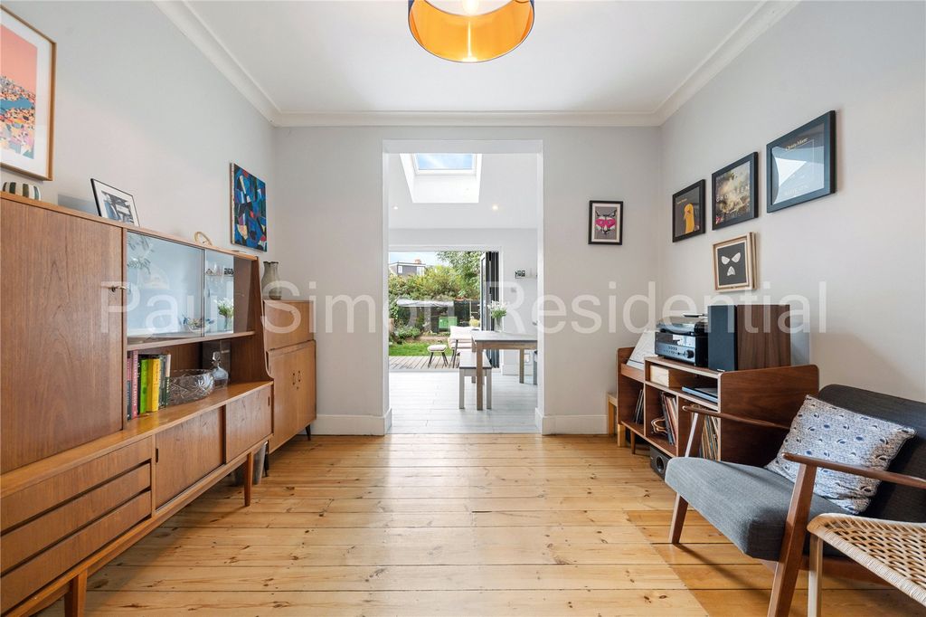 Property photo 3 of 22 Picture No. 42