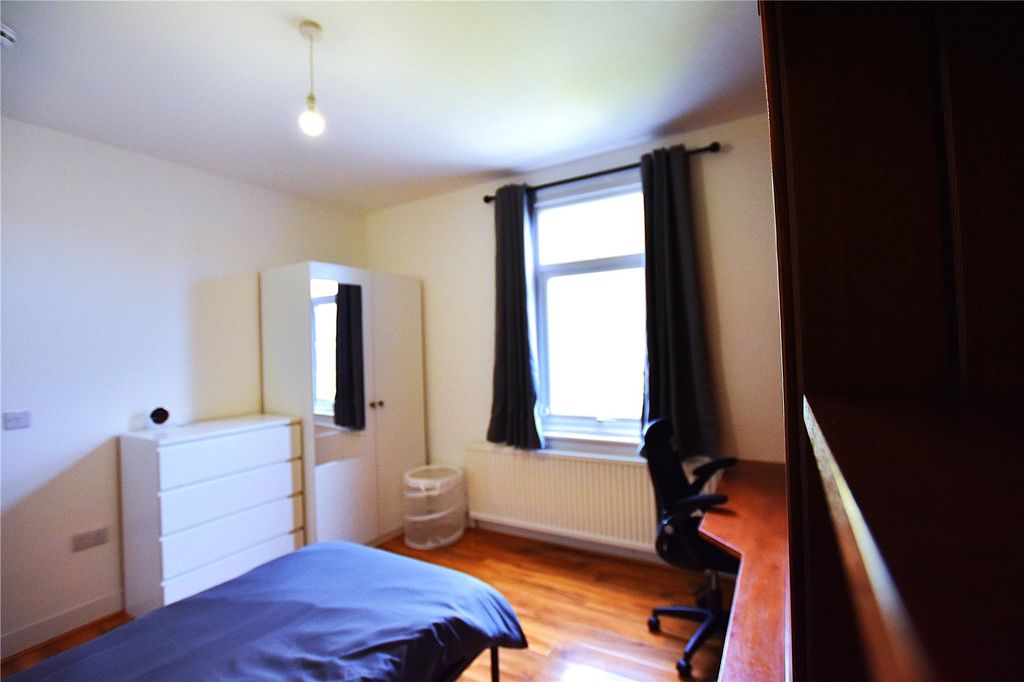Property photo 3 of 18 Picture No. 03