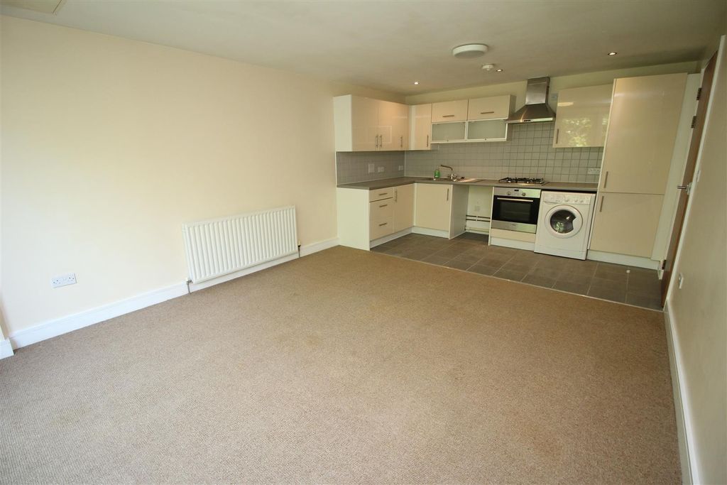 Property photo 3 of 11 Img_8146.Jpg