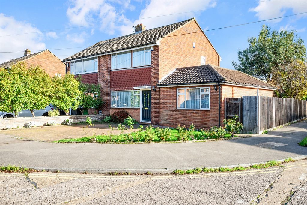 Property photo 1 of 16