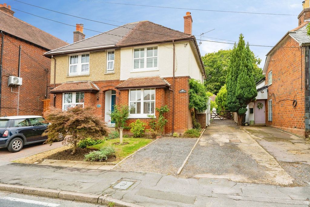 Property photo 1 of 37
