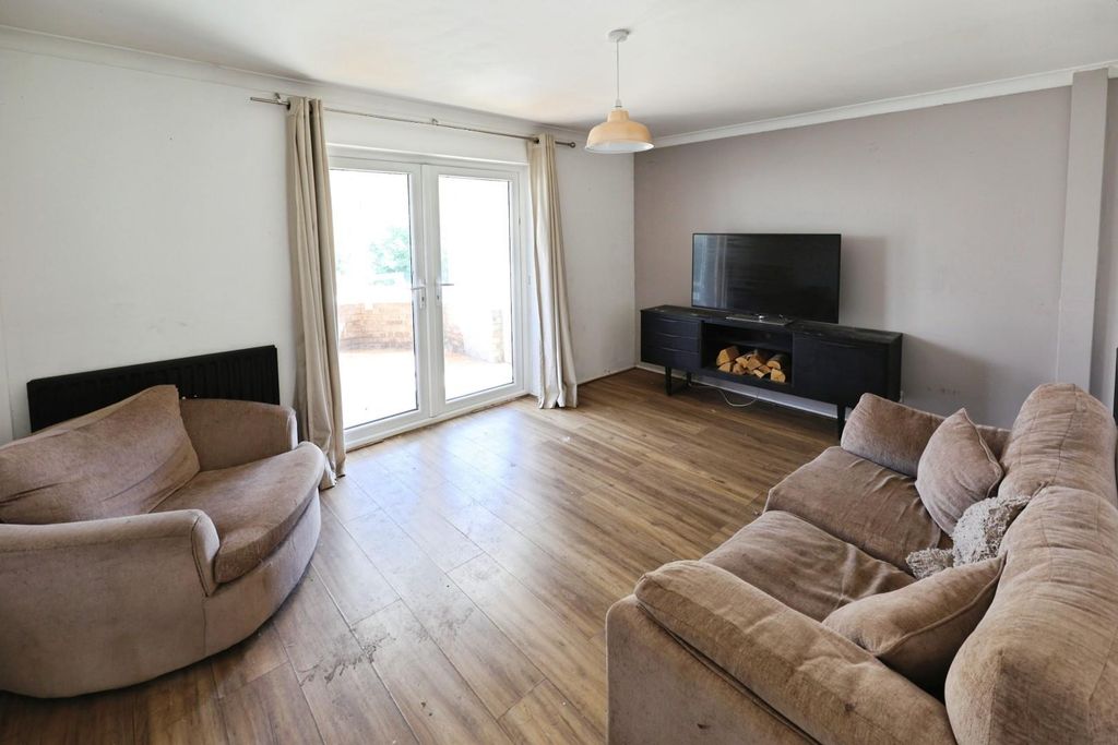 Property photo 2 of 12 7F5Ba392-Pk7A2954.Jpg