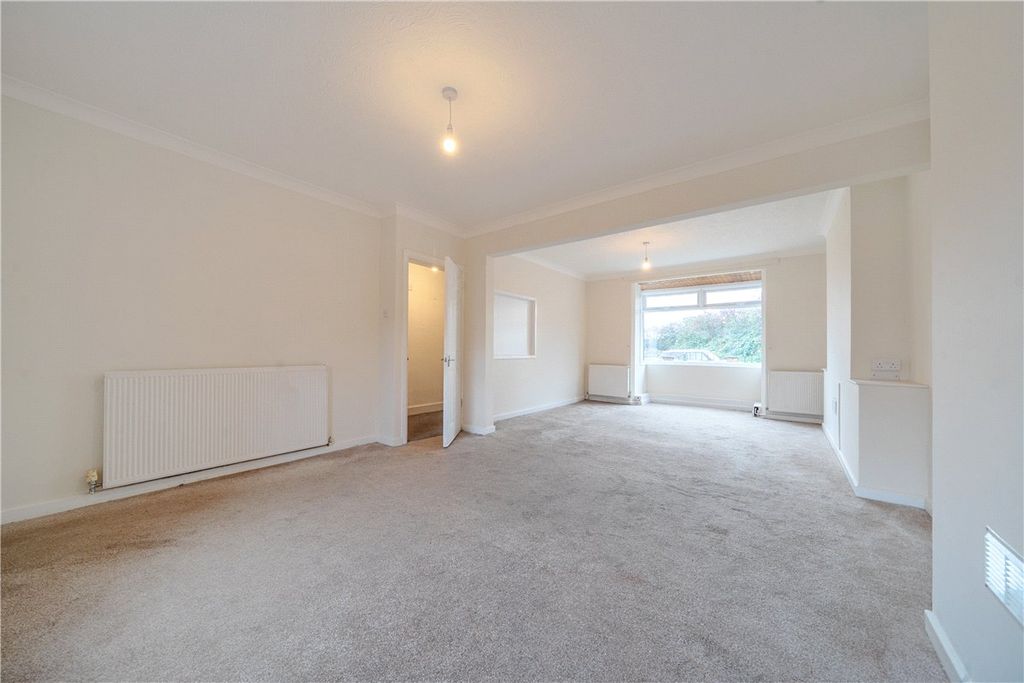 Property photo 2 of 21 Picture No. 02