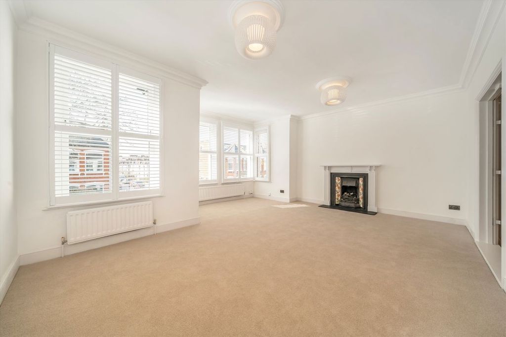 Property photo 2 of 4