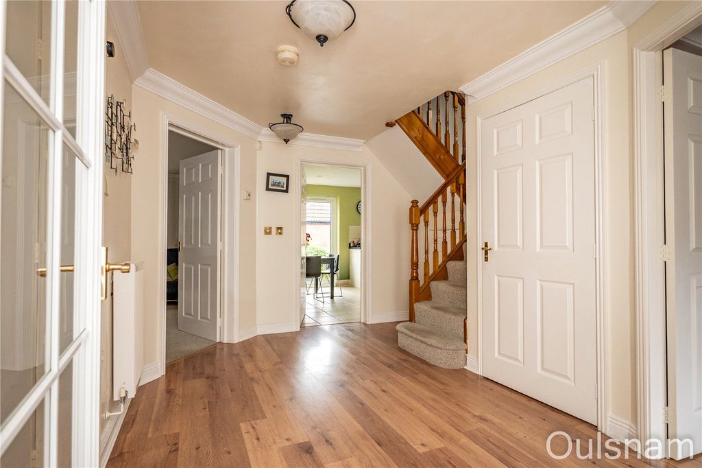 Property photo 2 of 28 Picture No. 23