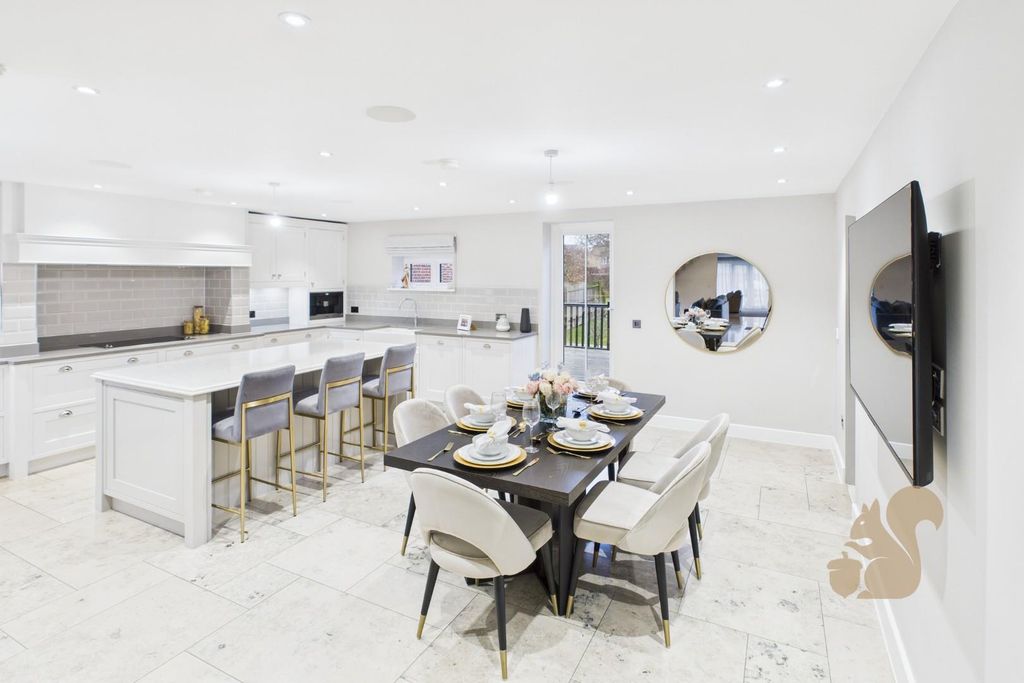 Property photo 3 of 38 Cam01814G0-Pr0052-Still001.Jpg