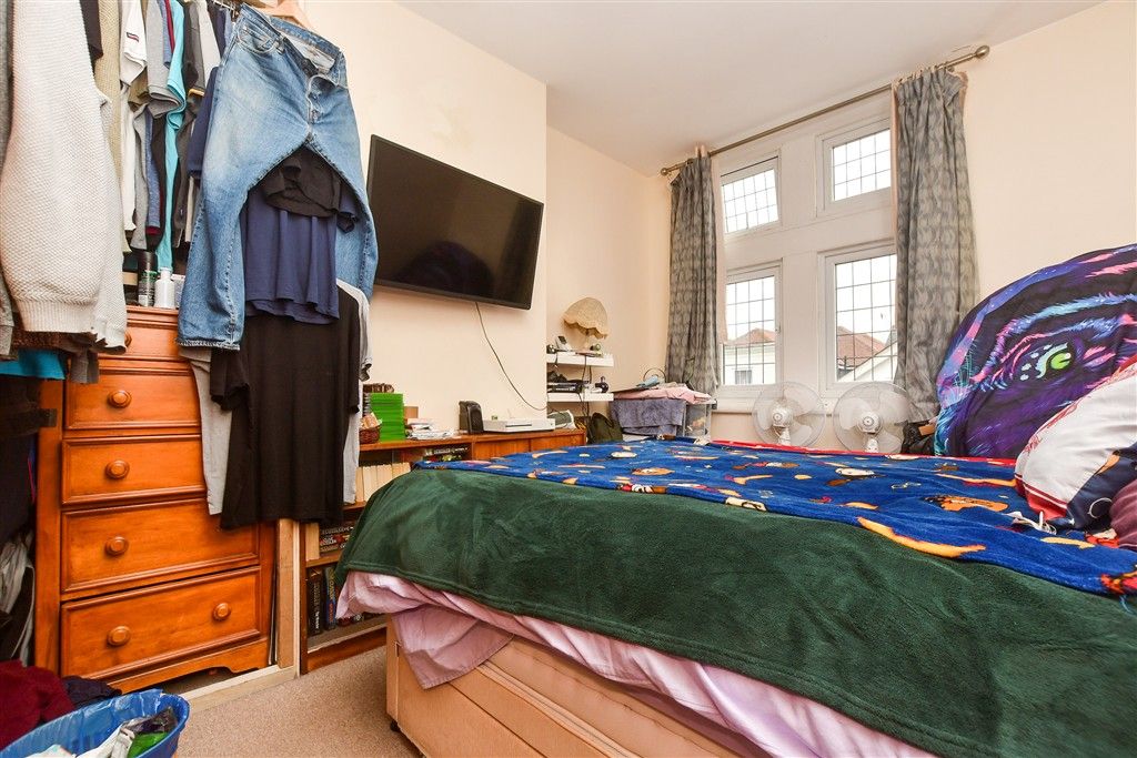 Property photo 3 of 5 Bedroom 1