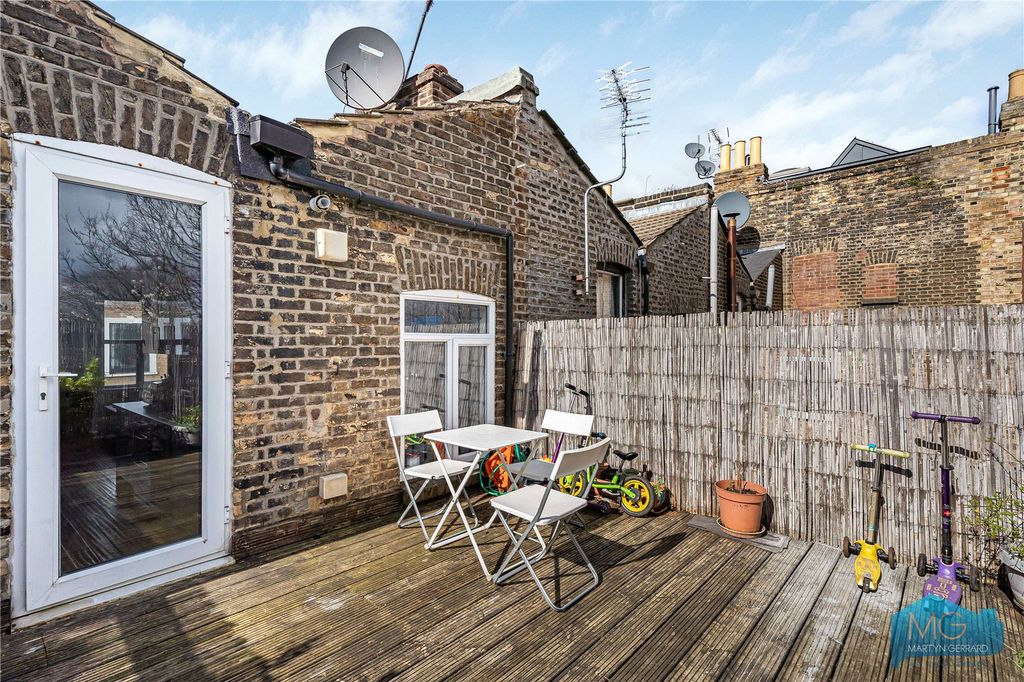 Additional image 10 of 3 bed flat for saleHighbury Park, London N5