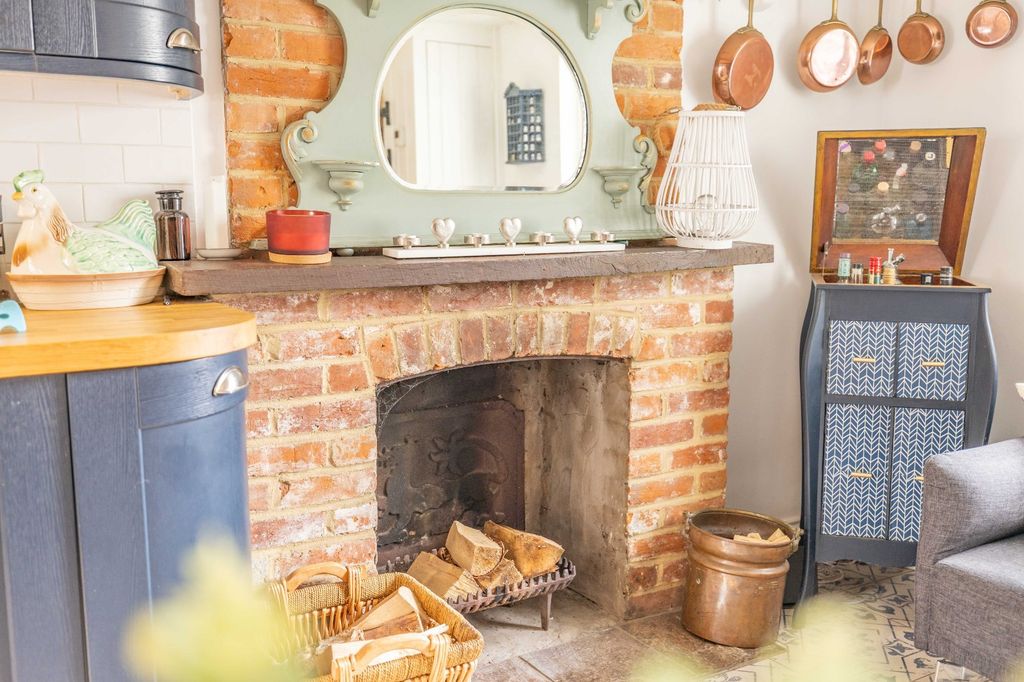 Property photo 3 of 10 Picture 3