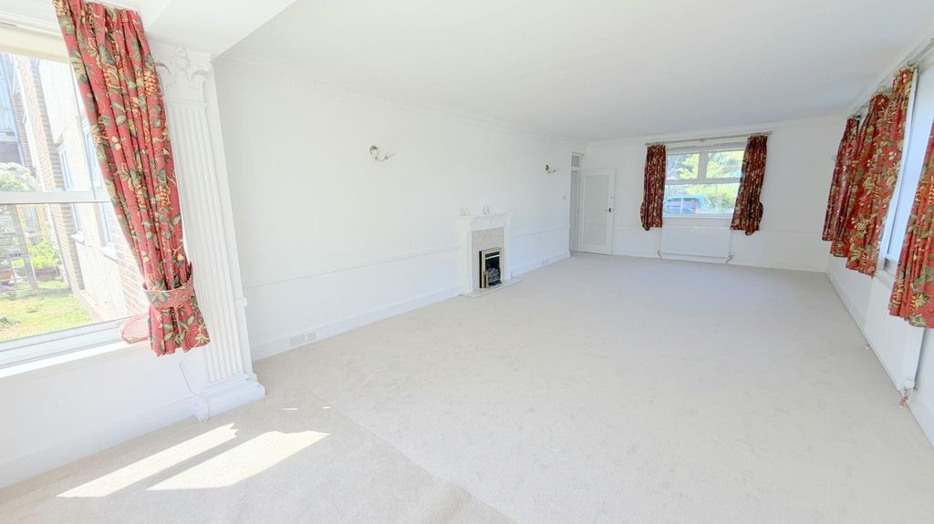 Additional image 6 of 3 bed flat for saleSt. Johns Road, Meads, Eastbourne BN20