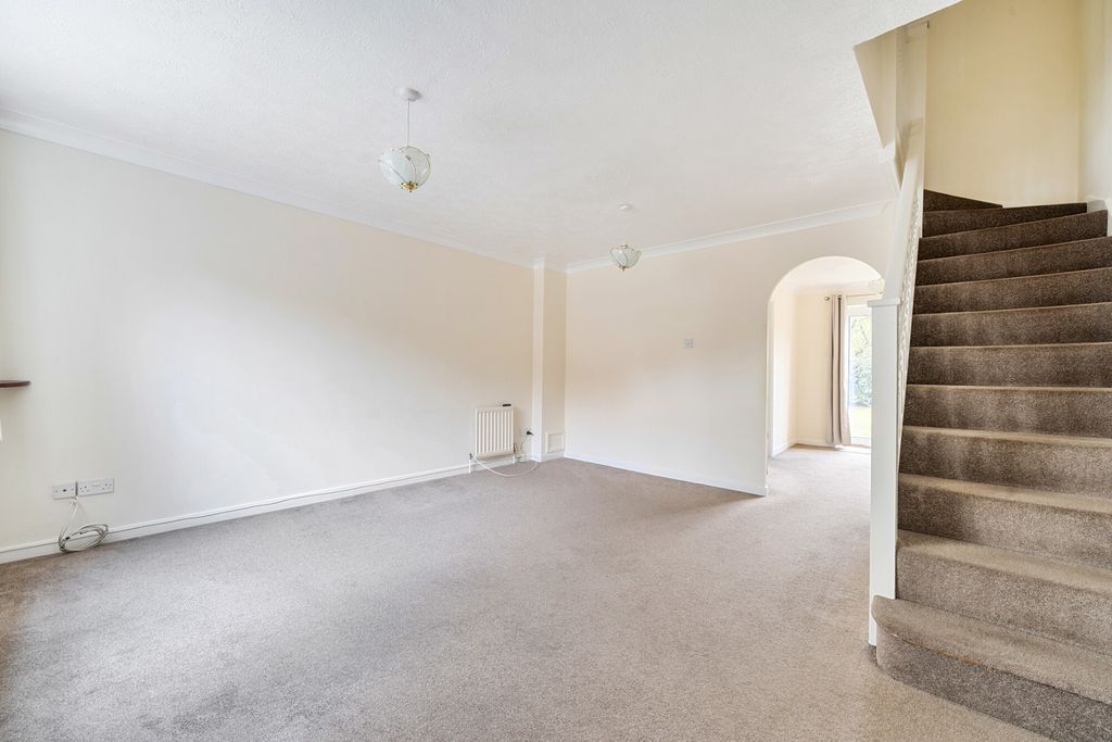 Property photo 3 of 26 1536543  (4).Jpg