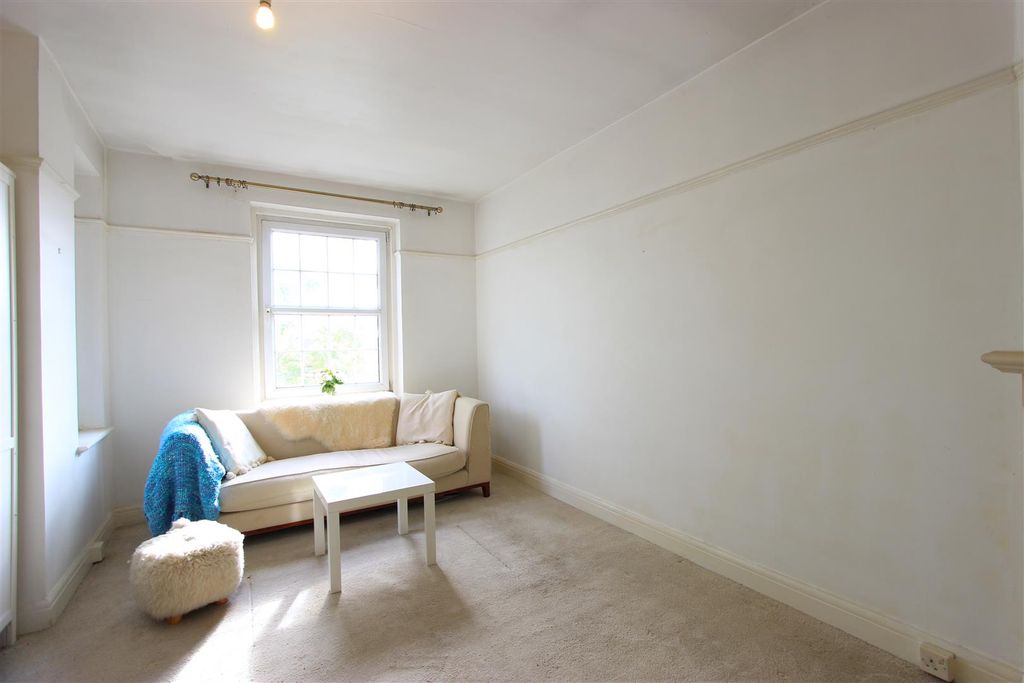 Property photo 3 of 21 Img_6462.Jpg