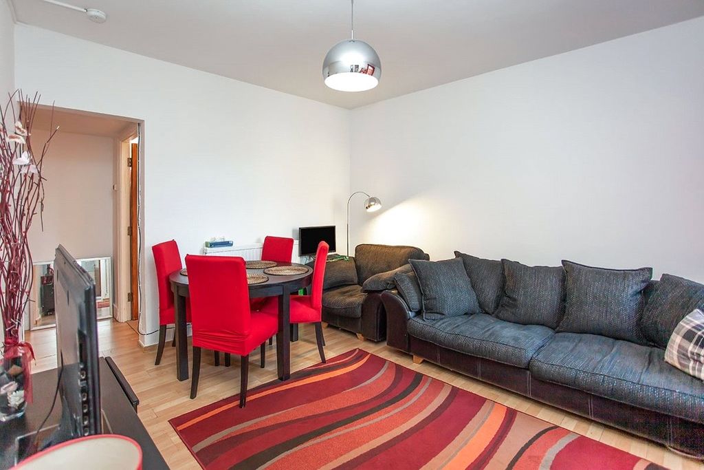 Property photo 3 of 6 Picture No. 10