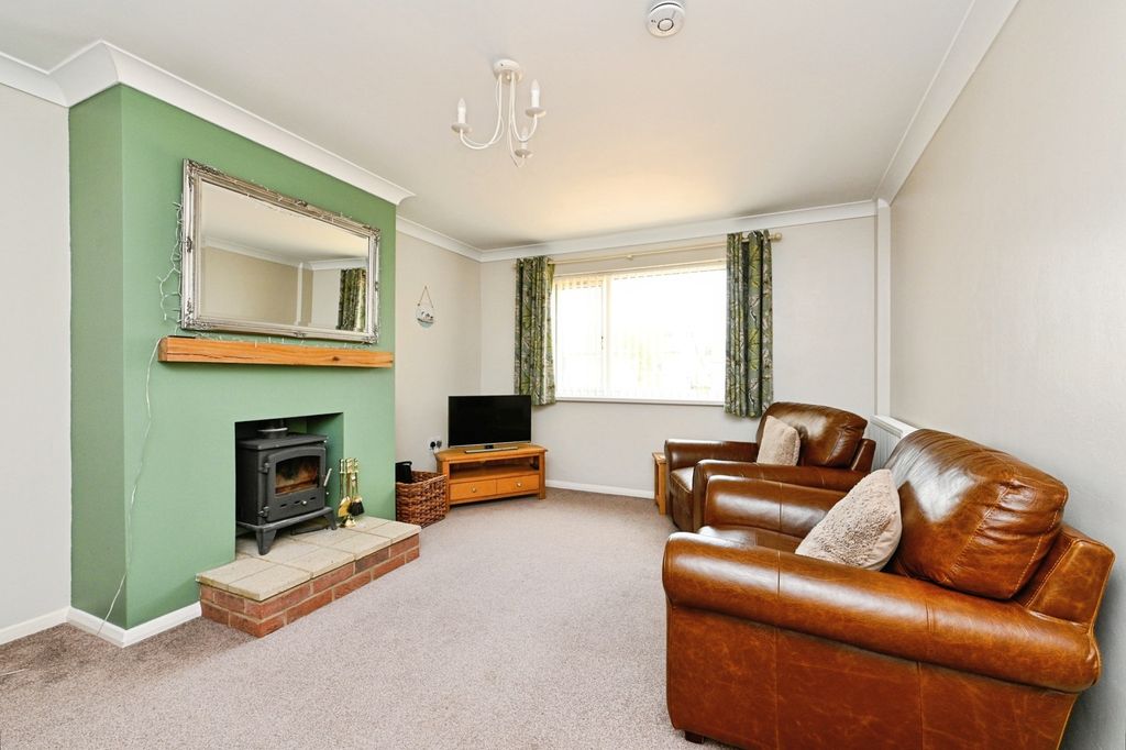 Property photo 3 of 21 Pbox-Img.Jpg