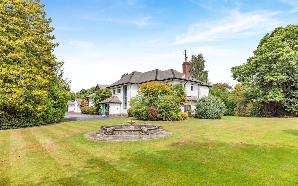 Property photo 2 of 45