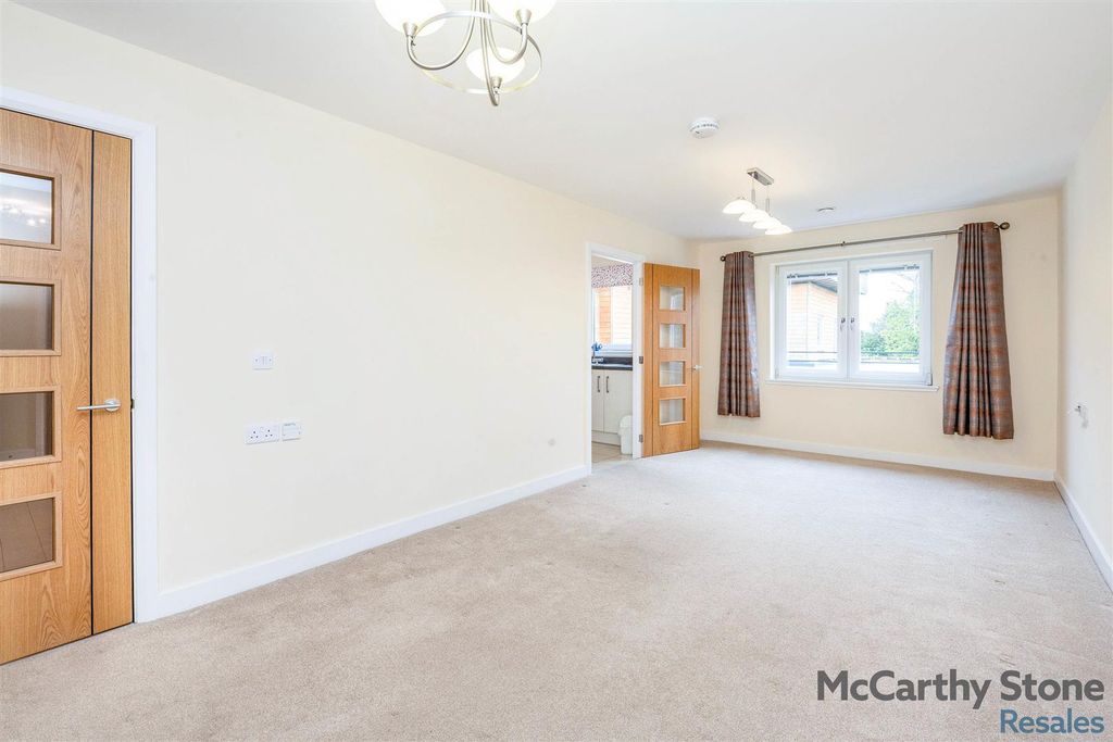 Property photo 2 of 16 29Thesycamores-10.Jpg