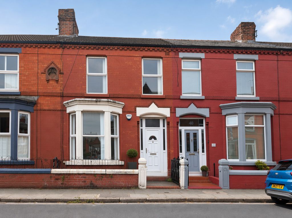 Property photo 1 of 11