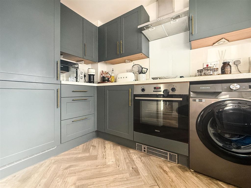 Property photo 3 of 18 Img_9359.Jpeg