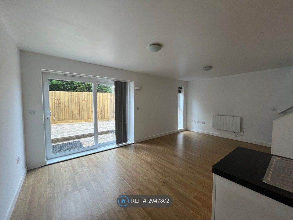 Property photo 3 of 11 Patio Doors Onto Rear Area