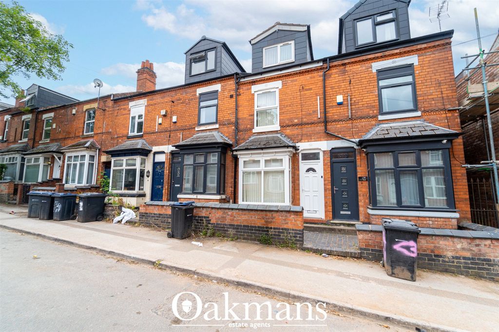 Property photo 3 of 34 Picture No. 04