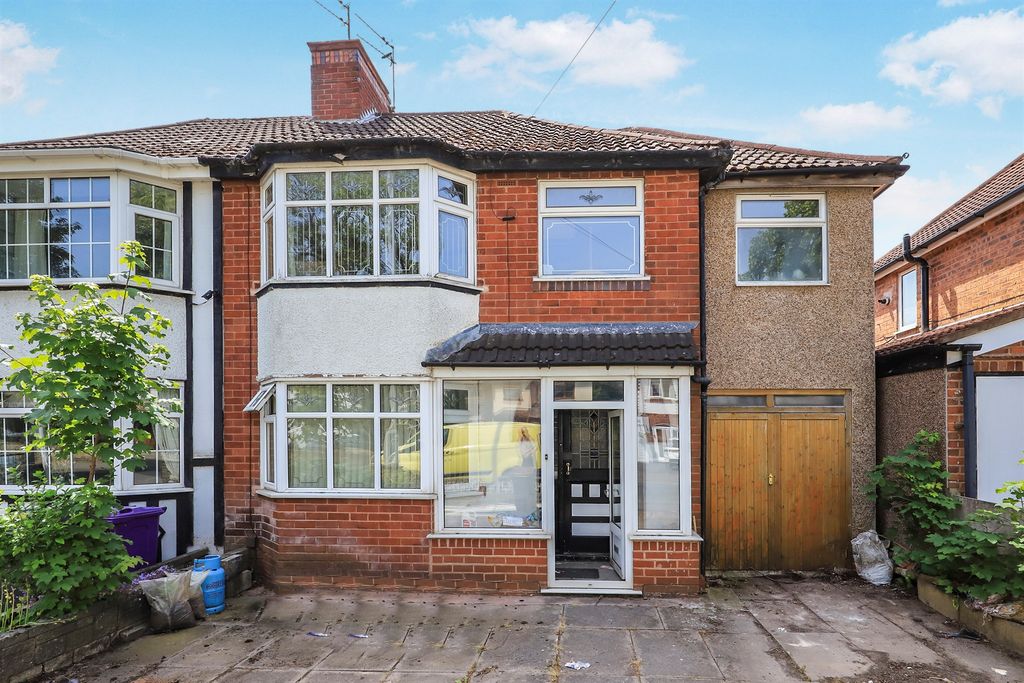 Property photo 1 of 15
