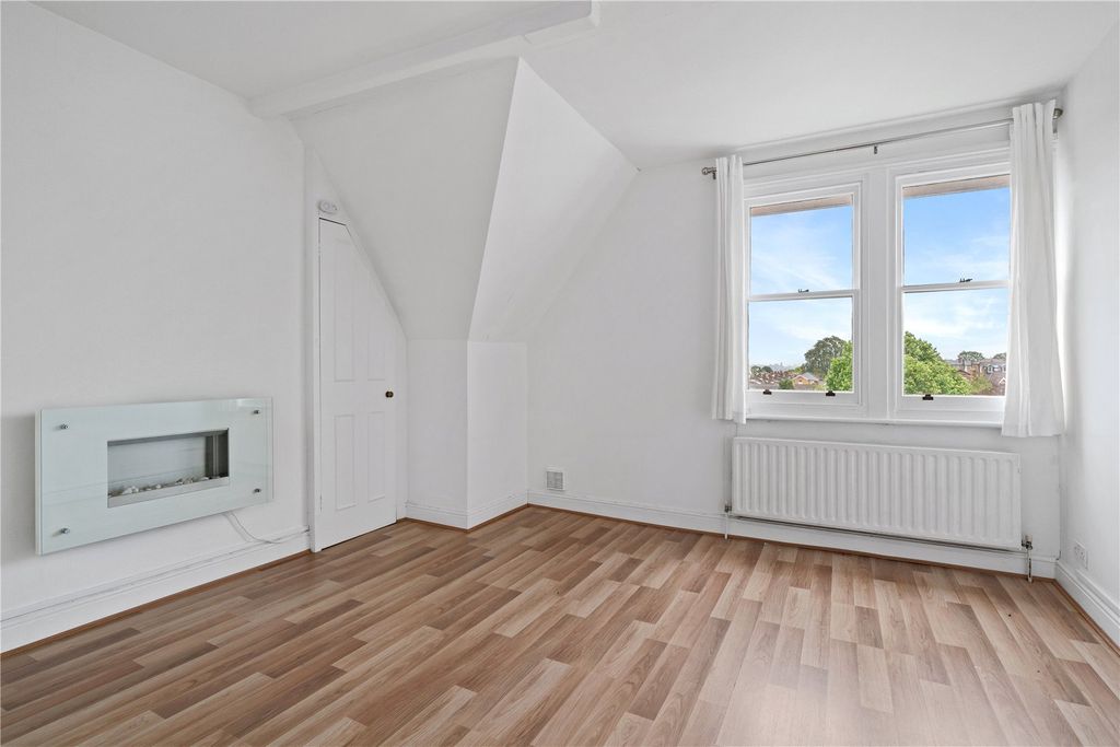 Property photo 2 of 10 Picture No. 09