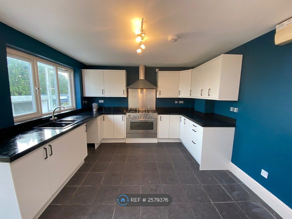 Property photo 1 of 26