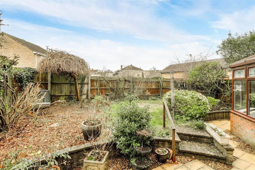 Property photo 3 of 19 Rear Garden