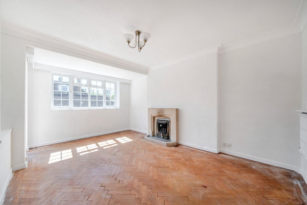 Property photo 2 of 10 Picture No. 05