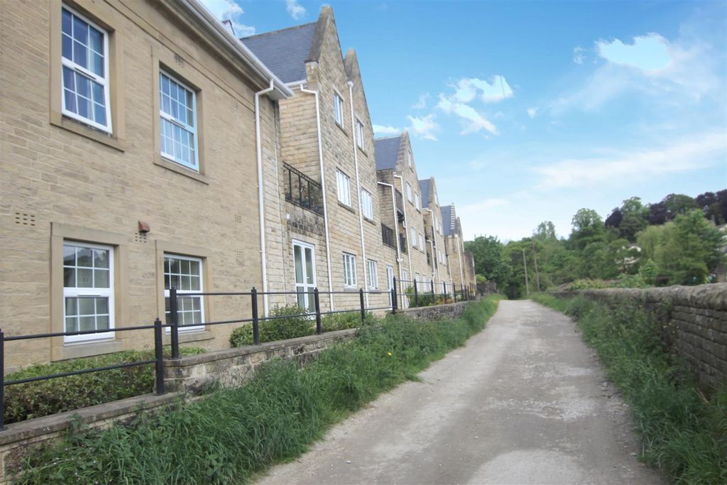 Property photo 1 of 17 External Church View.Jpg