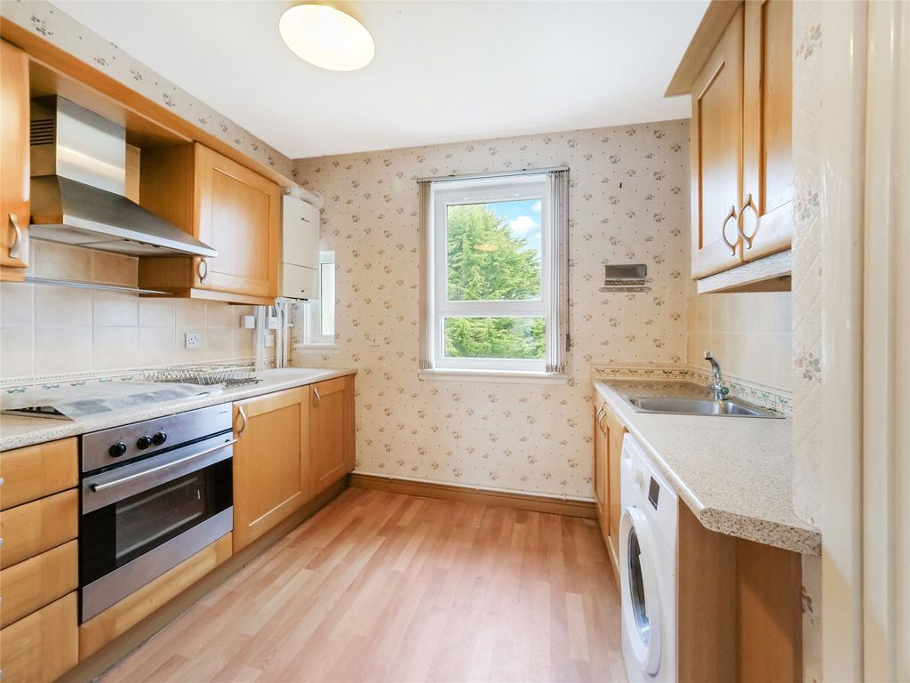 Property photo 3 of 13 Kitchen