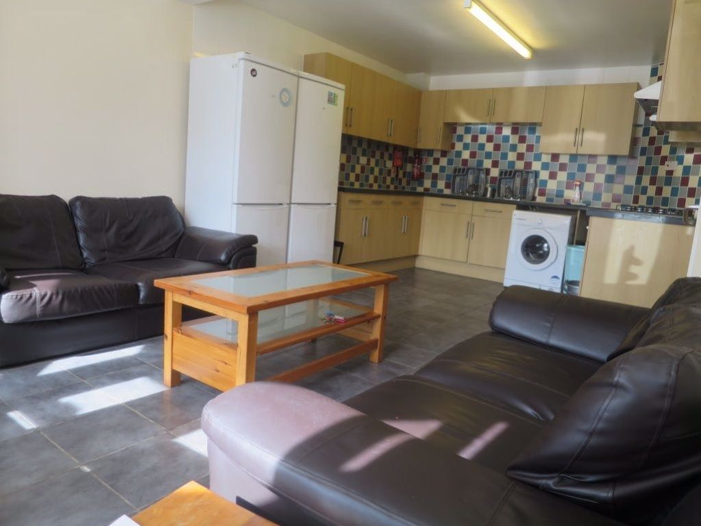 Property photo 3 of 11 Default.Aspx-3