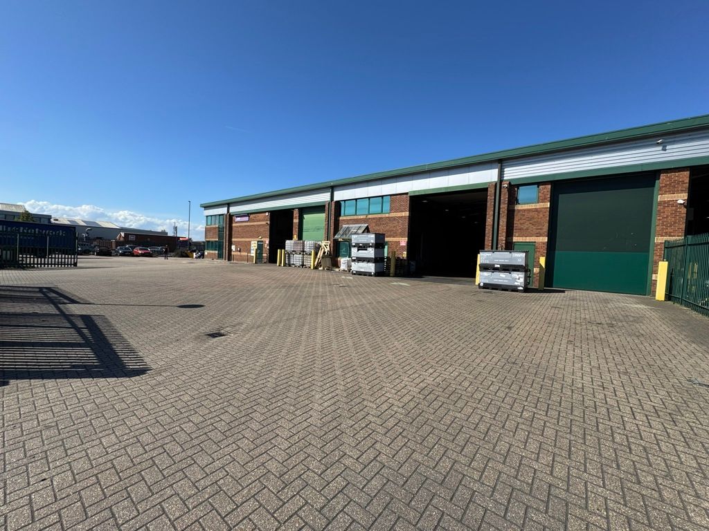 Property photo 1 of 4 Photo 4