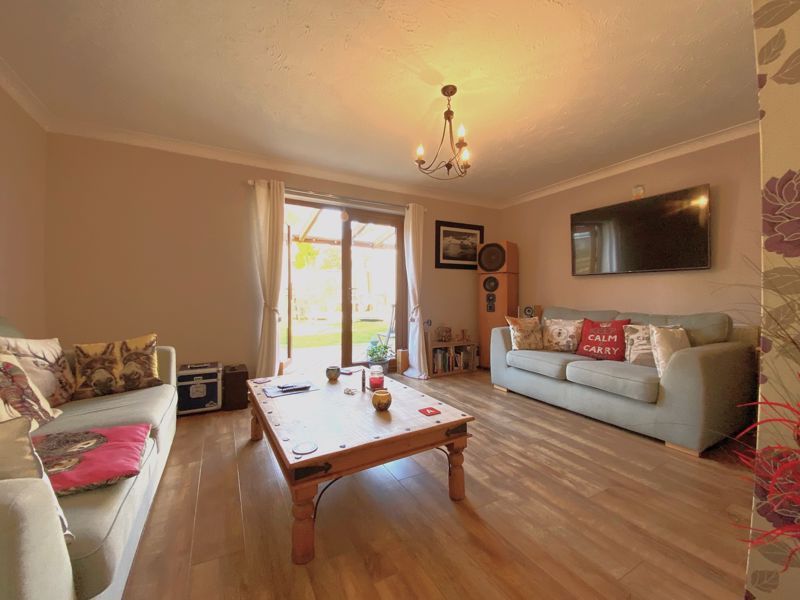 Property photo 2 of 21 Photo 13