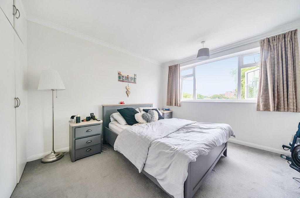 Property photo 3 of 15 1315397-1-685Fe39...