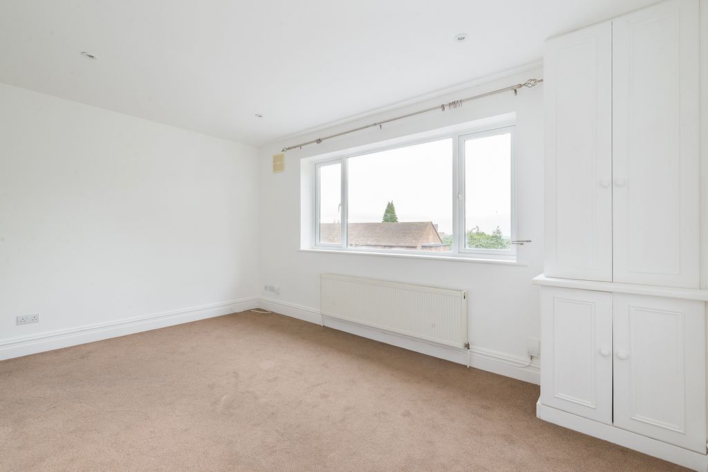 Property photo 3 of 3
