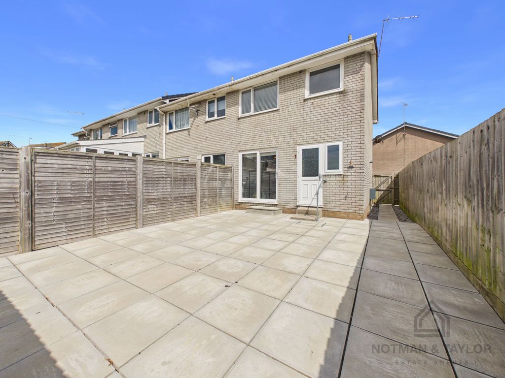 Property photo 3 of 18