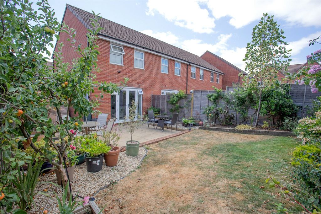 Property photo 3 of 12 Picture No. 19